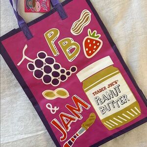 Trader Joe’s Plastic Reusable Shopping Tote Bag 6 Gallon PB&J Mac & Cheese